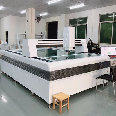 Machine de mesure du même rang de portique de pièces en métal CMM 2.5D avec du CE certifié