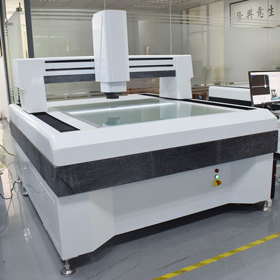 Machine de grande précision de mesure de vision 2D 3D pour des pièces de précision