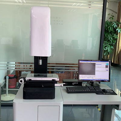 2D machines de mesure visuelles électroniques pour les pièces de fraisage en métal de commande numérique par ordinateur