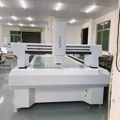 Machine de mesure du même rang de portique de pièces en métal CMM 2.5D avec du CE certifié