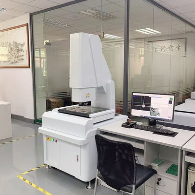 La précision à niveau dominant visuelle ISO9001 de machine de mesure de commande numérique par ordinateur de laboratoire optique a certifié